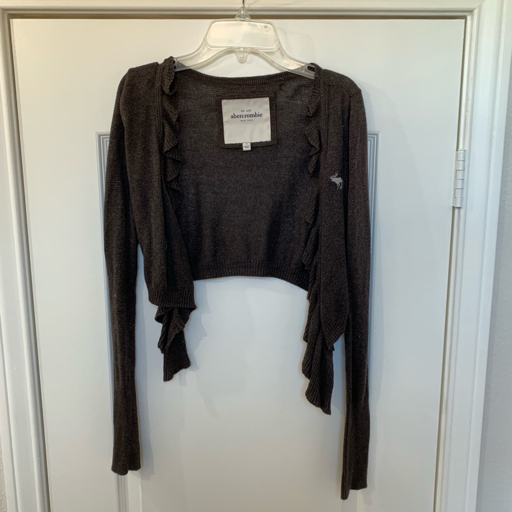 Cropped Cardigan with Ruffles